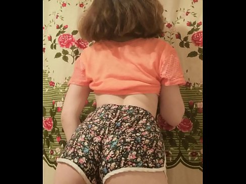 ❤️ Sexy jonk Babe deet hir Shorts op der Kamera of ❤️ Pornovideo op lb.hentaizm.ru