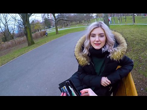 ❤️ Drénkt e Frieme säi waarme Spuer fir Suen - Blowjob am Park vum Eva Elfie ❤️ Pornovideo op lb.hentaizm.ru